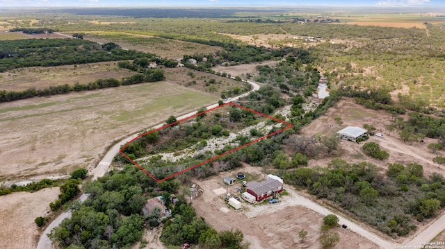 Listing photo 3 for 613 County Road 441, Hondo TX 78861