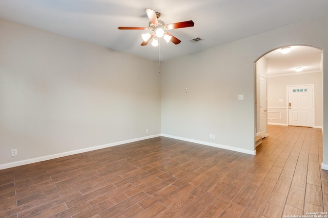 spare room featuring ceiling fan