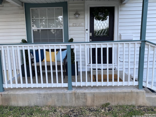 view of entrance to property