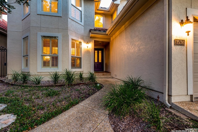 view of doorway to property