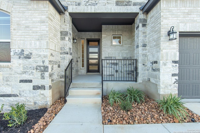 doorway to property with a porch