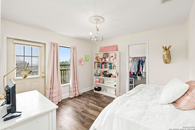 bathroom featuring vanity, toilet, and a textured ceiling