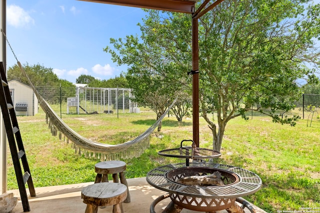 view of yard with a patio