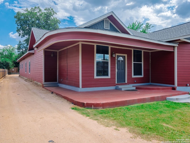 view of front of house