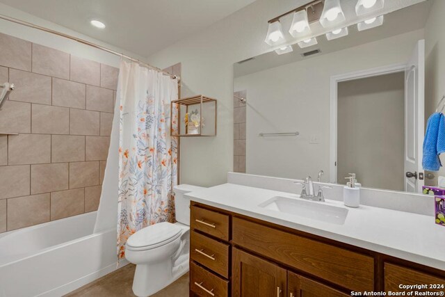 120 Sierra Way, Canyon Lake, TX 78133 - full bathroom with vanity, shower / bath combination with curtain, and toilet