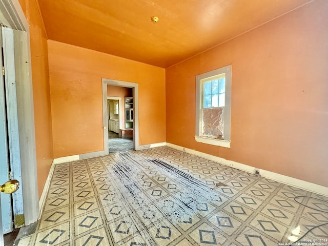 view of tiled spare room