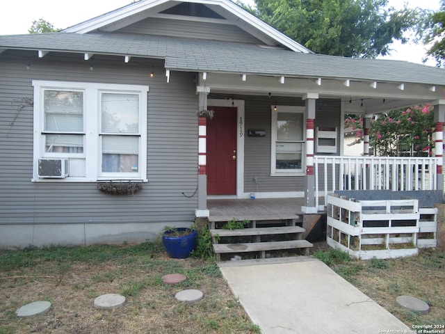 bungalow-style house with a porch