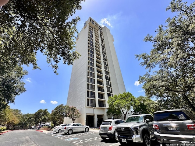 view of building exterior