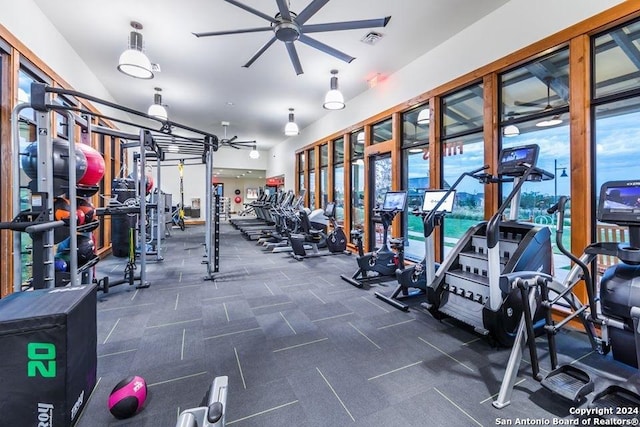 exercise room featuring ceiling fan