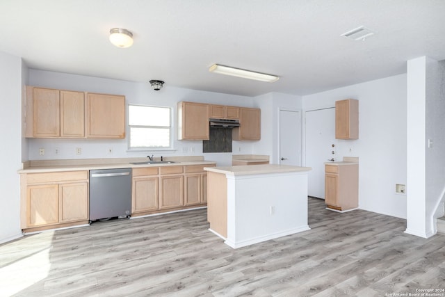 kitchen with sink, dishwasher, a kitchen island, light brown cabinetry, and light wood-type flooring