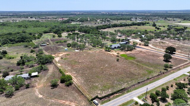 2318 Warncke Rd, La Vernia, TX 78121