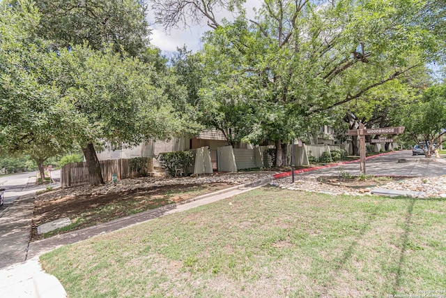 exterior space with a front yard