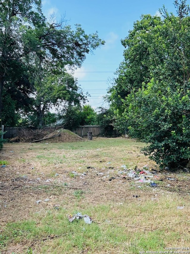 1318 Essex St, San Antonio TX, 78210 land for sale