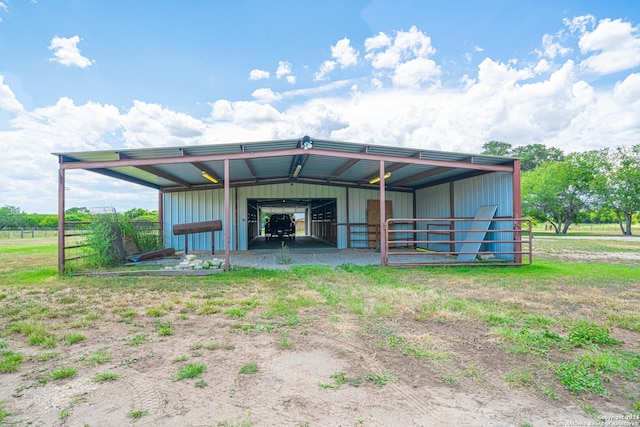 view of outdoor structure