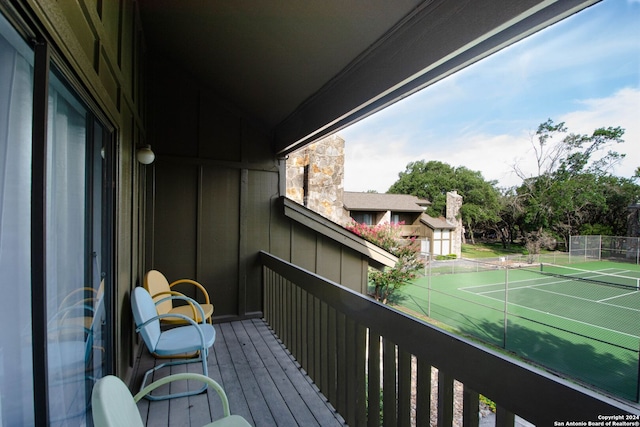 balcony with tennis court