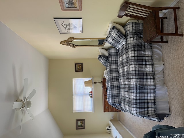 living room with ceiling fan