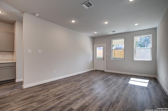 14518 Emerio Dr, San Antonio, TX 78253 - interior space with dark wood finished floors, baseboards, and visible vents