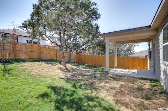 view of yard with a patio area