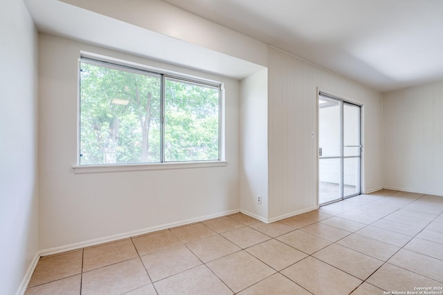 view of tiled spare room