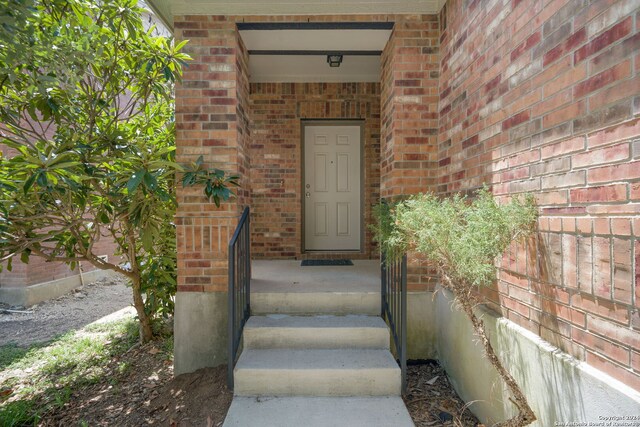 view of entrance to property