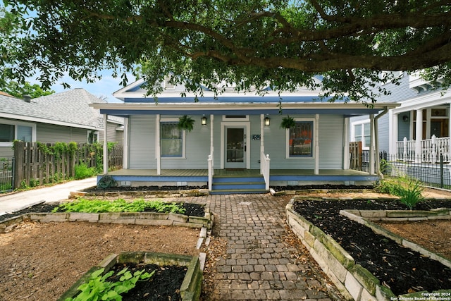 view of front of house with a porch