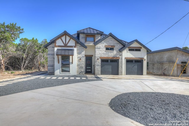 view of front facade with a garage