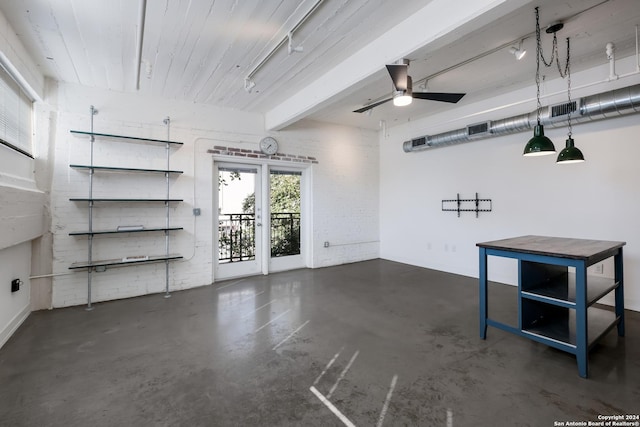 garage with ceiling fan