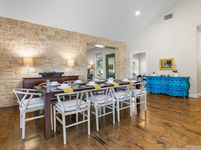5 Old Fredericksburg, Boerne, TX 78015 - dining area with high vaulted ceiling, visible vents, and wood finished floors