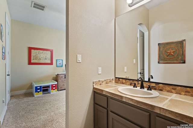 bathroom with vanity