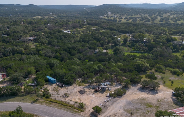 Listing photo 2 for 251 Deer Creek Dr W, Pipe Creek TX 78063