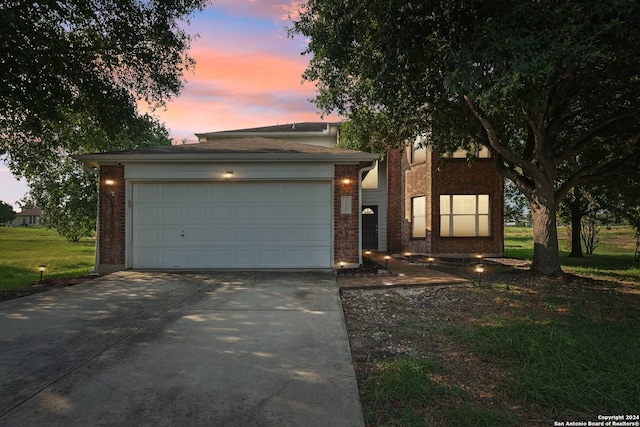 view of front facade with a garage