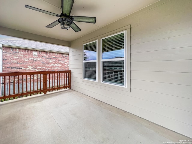 view of patio / terrace with ceiling fan