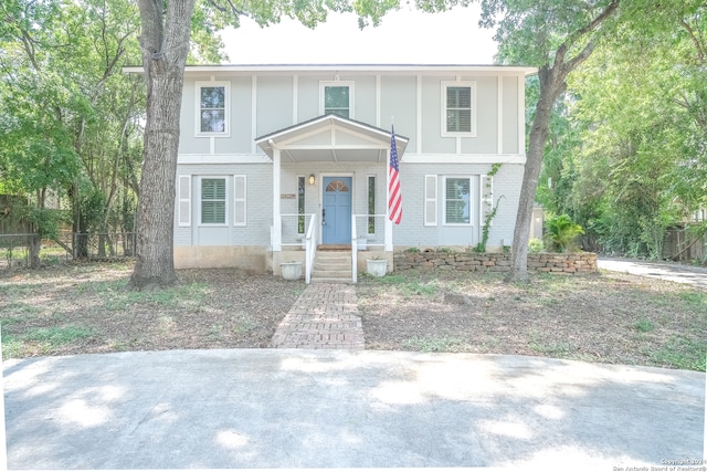 view of front of property