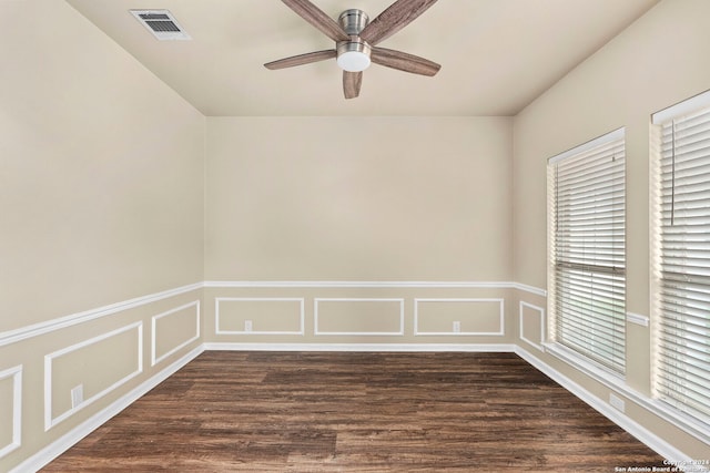 unfurnished room with ceiling fan