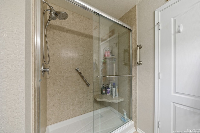 bathroom with walk in shower