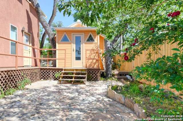 696 Faurie Rd, Lakehills, TX 78063 - view of outbuilding