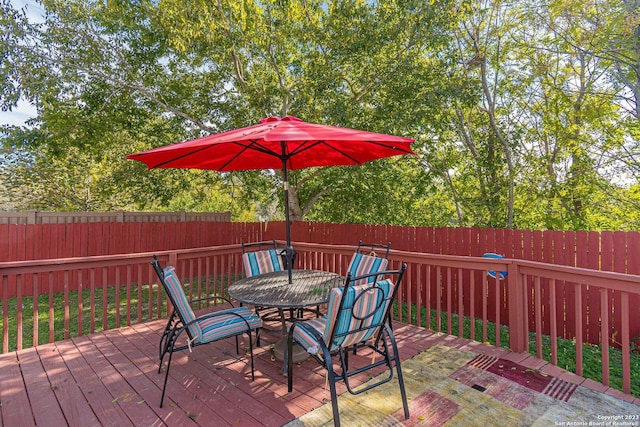 217 Meadowlark Ln, Mcqueeney, TX 78123 - view of wooden deck