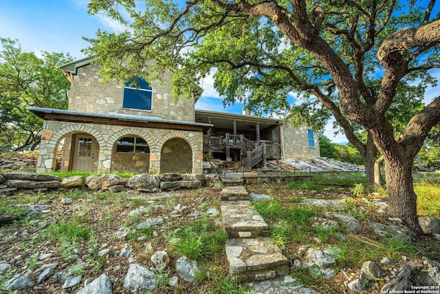 view of front of home