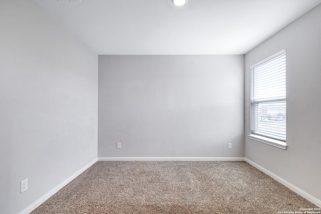 empty room with carpet