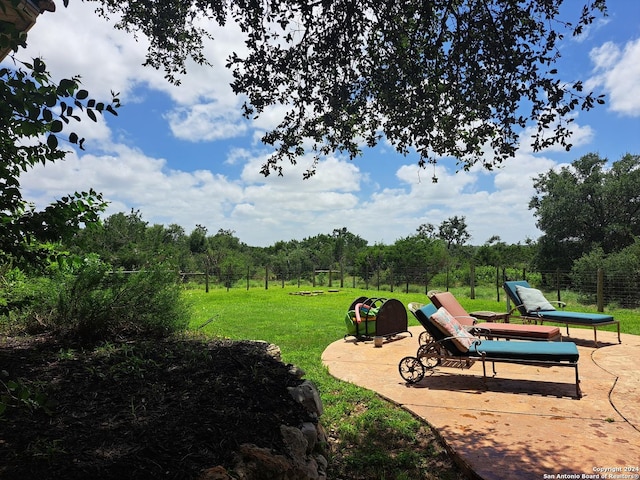 exterior space featuring a lawn