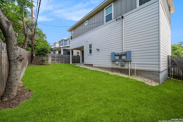 exterior space featuring a fenced backyard