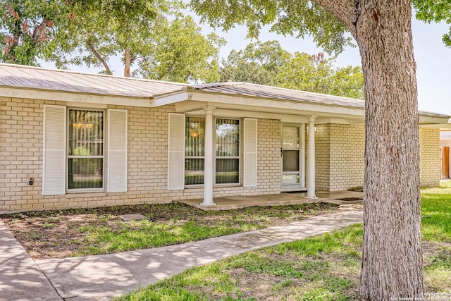 view of ranch-style home