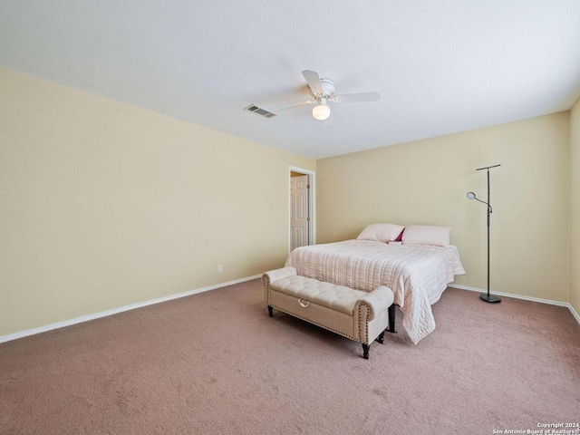 bedroom featuring carpet and ceiling fan