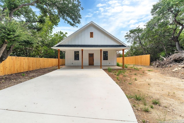 view of modern farmhouse