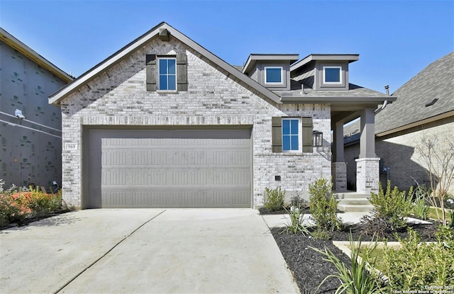 view of front of home featuring a garage