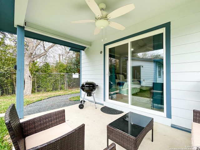 view of patio with ceiling fan