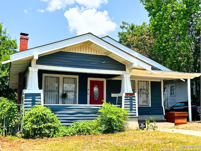 view of front of home with covered porch