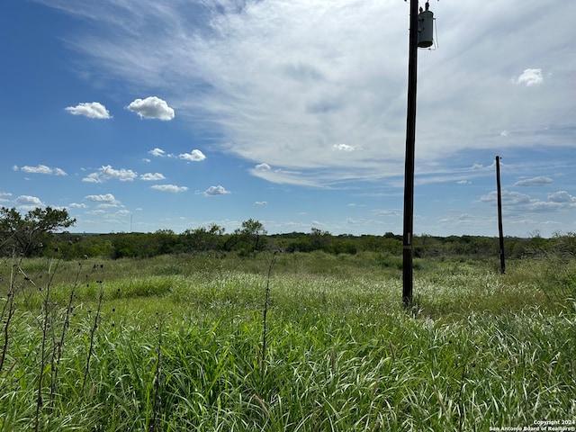 Listing photo 2 for 500 Goliad Rd, Floresville TX 78114