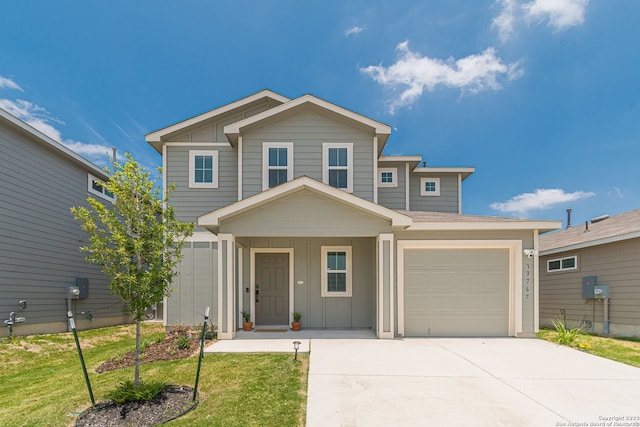 view of front of home with a front lawn