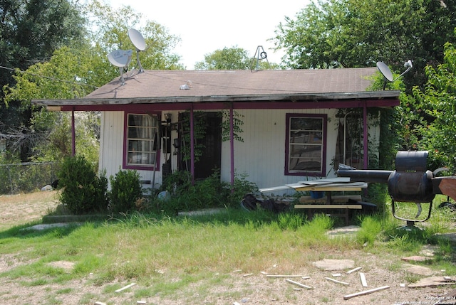 view of front of home with a porch